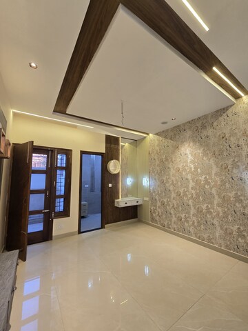 Furnished Amenities in 4 BHK Builder Floor at Omaxe New Chandigarh, North Mullanpur – for Rent