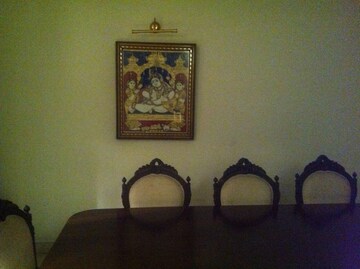 Furnished Amenities in 4 BHK Builder Floor at Panchsheel Park – for Rent