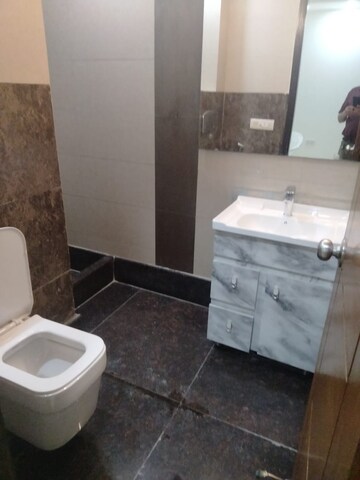 Bathroom in 3 BHK Builder Floor at Greater Kailash Part 3 – for Sale