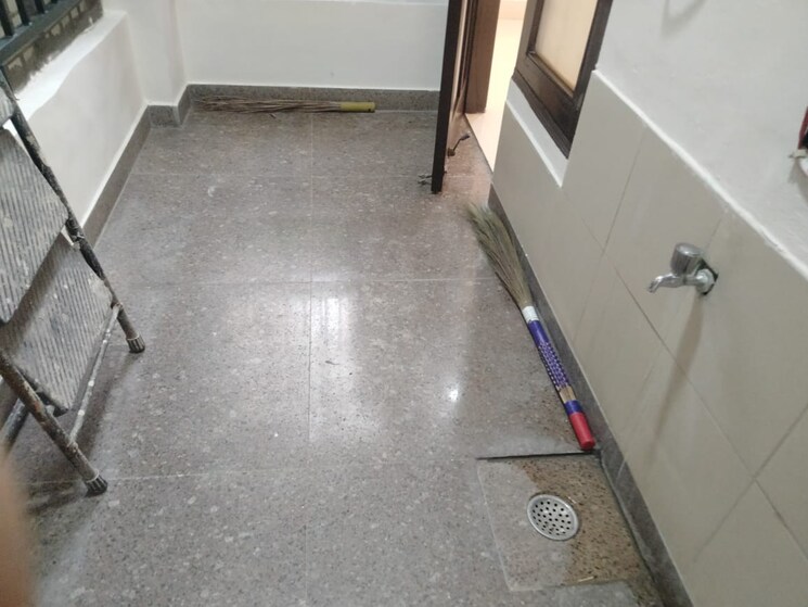 undefined, greater kailash part 3 3 Bedroom 217 Sq.Yd. Builder Floor In Greater Kailash Part 3 Delhi 8095009