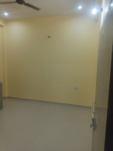 Room in 2 BHK Villa at Manas Mayur Residency Extn., Indira Nagar – for Rent