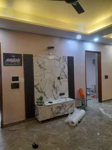 Living Room in 3 BHK Independent House at Sector 49 – for Rent