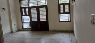 3 BHK Independent House For Rent in RWA Apartments Sector 40 Sector 40 Noida  8095057