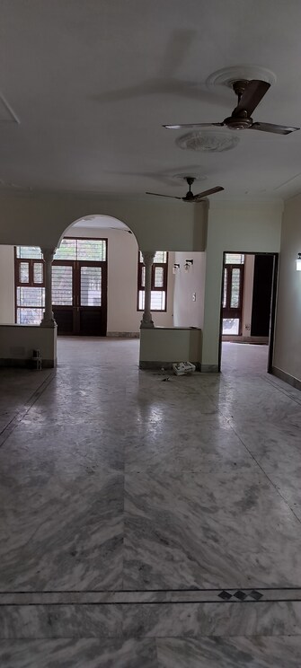 3 BHK Independent House For Rent in RWA Apartments Sector 40 Sector 40 Noida  8095057