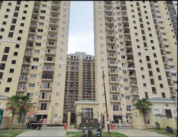 2 BHK Apartment For Resale in Sector 16 Noida  8095055