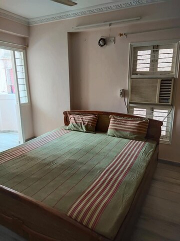 Bedroom in 2 BHK Apartment at Shyamal – for Rent