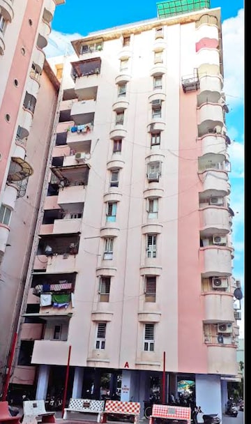 2 BHK Apartment For Rent in Shyamal Ahmedabad  8095058