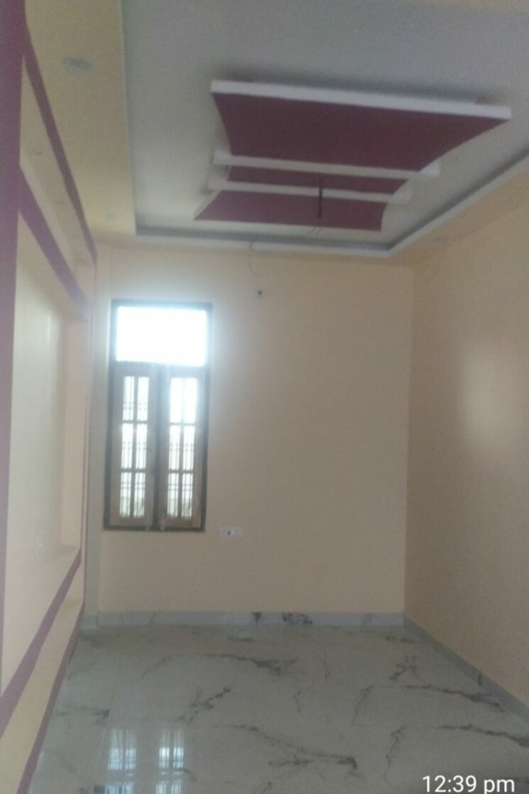 Room, indira nagar 3 Bedroom 710 Sq.Ft. Villa In Indira Nagar Lucknow 8095064