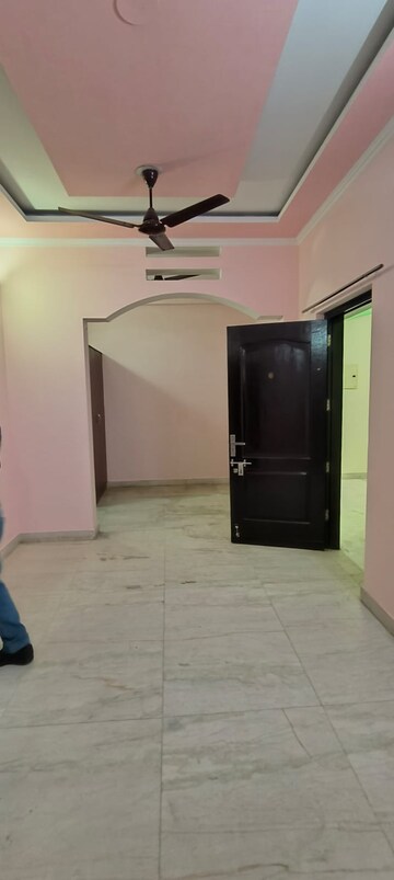 Room in 4 BHK Independent House at RWA Apartments Sector 47, Sector 47 – for Rent