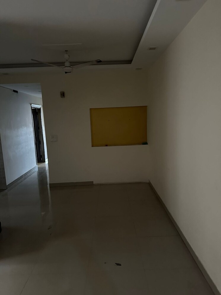 Living Room, express-zenith 3 Bedroom 1400 Sq.Ft. Apartment In Sector 77 Noida 8095095