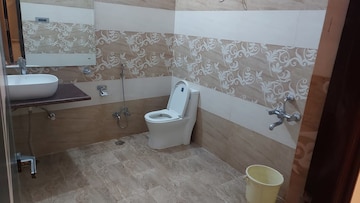 Bathroom in 2 BHK Builder Floor at Gomti Nagar – for Rent