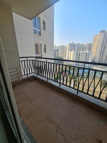 Balcony in 2 BHK Apartment at Shalimar Vista, Gomti Nagar – for Sale