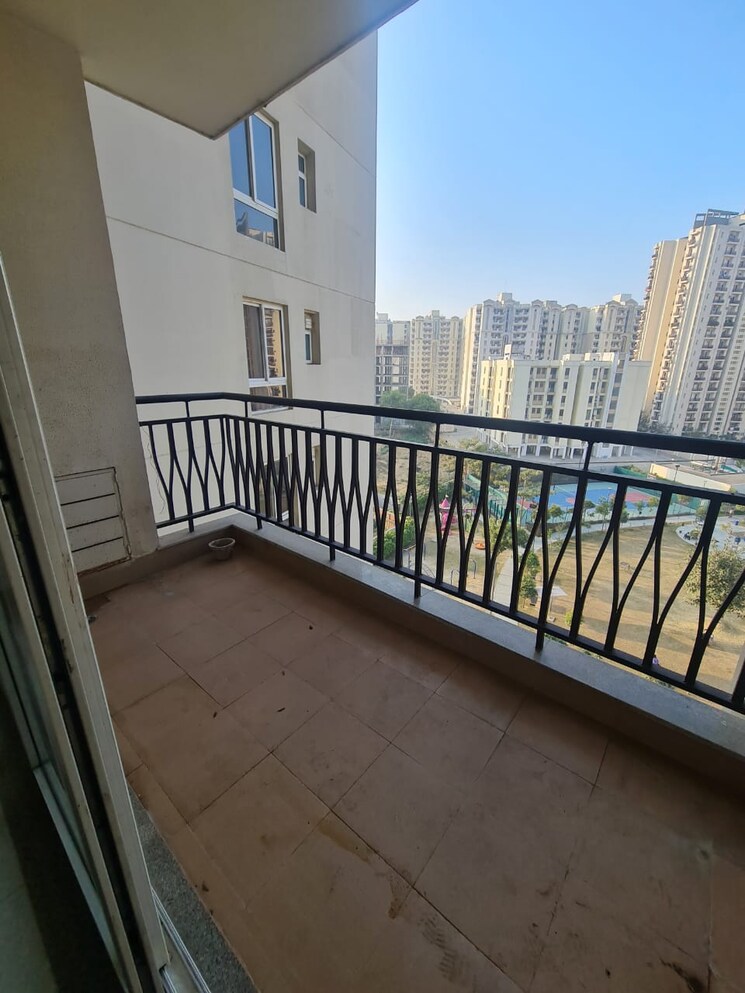 Balcony, shalimar-vista 2 Bedroom 1250 Sq.Ft. Apartment In Gomti Nagar Lucknow 8095143