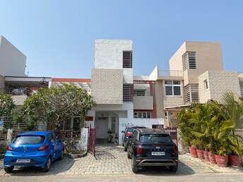 4 BHK Villa For Rent in Ansal Golf Villas Sushant Golf City Lucknow  8095148