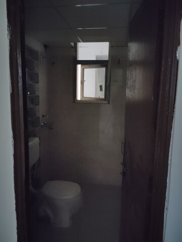 Bathroom in 2 BHK Apartment at Signature Global Proxima Phase 2, Sector 89 – for Rent