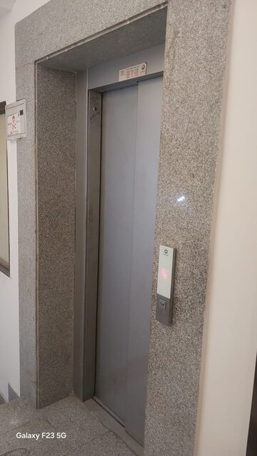 Building Lobby in 3.5 BHK Builder Floor at Paschim Vihar – for Rent