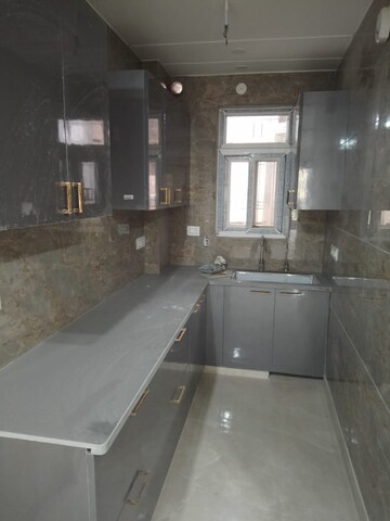 2 BHK Builder Floor For Rent in Paschim Vihar
