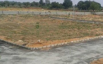 Plot For Sale in Sikandrabad