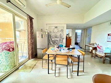 Living Room in 3.5 BHK Apartment at Sector 20 – for Rent