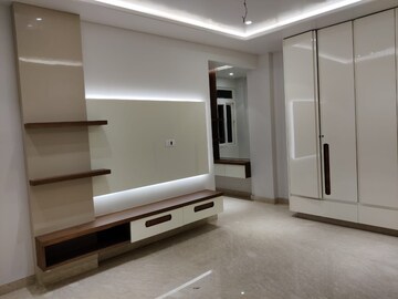 Bedroom in 4 BHK Builder Floor at Paschim Vihar – for Rent
