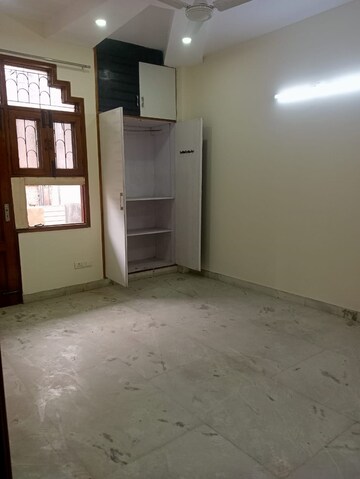 3 BHK Builder Floor For Rent in Lajpat Nagar Iii Delhi  8095272