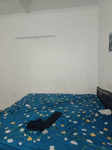 Bedroom in 3 BHK Apartment at Amrapali Silicon City, Sector 76 – for Rent