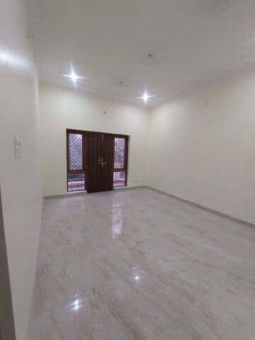  Pg For Rent in Gomti Nagar
