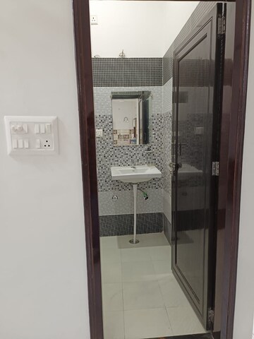 Bathroom in  Pg at Gomti Nagar – for Rent