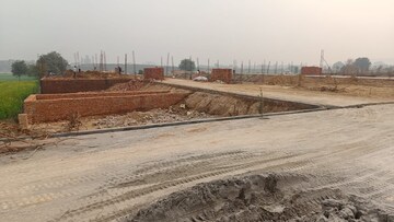  Plot For Sale in Sikandrabad