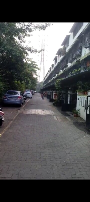 Parking in  Office Space at Shiv Srushti Apartments, Kurla East – for Rent