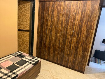 Room in  Pg at Prabhadevi – for Rent