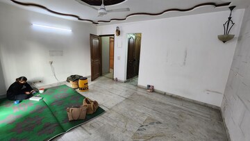Building Lobby in 3 BHK Builder Floor at Greater Kailash I – for Rent