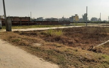 Plot For Sale in Sikandrabad