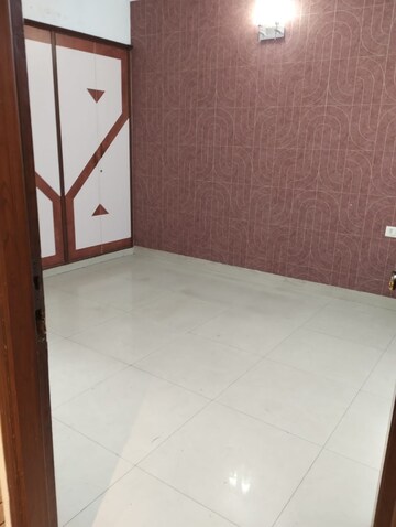 Room in 3 BHK Apartment at Ip Extension – for Sale