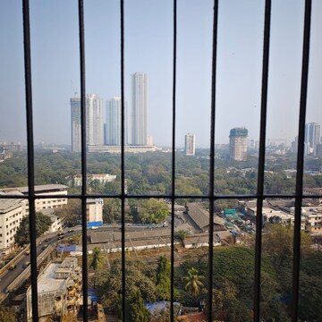 Plot Area in 2 BHK Apartment at Razak Zamzam Tower, Mazgaon – for Rent