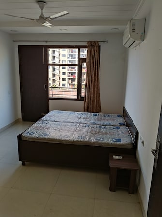 3 BHK Apartment For Rent in Peer Mucchalla Zirakpur  8095466