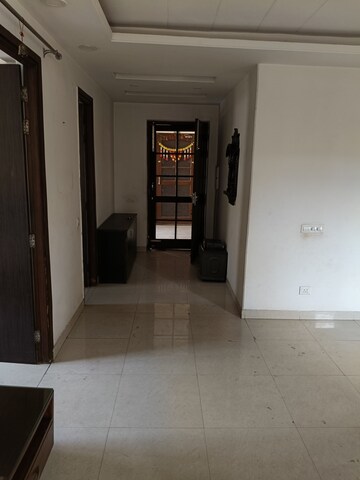 Room in 3 BHK Apartment at Peer Mucchalla – for Rent