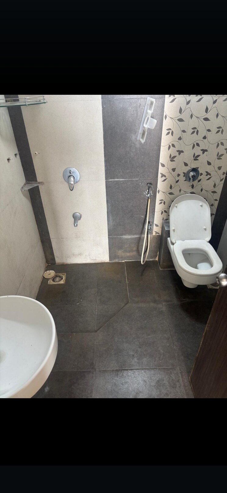 Bathroom, hdil-metropolis-residences 2.5 Bedroom 1190 Sq.Ft. Apartment In Andheri West Mumbai 8095470