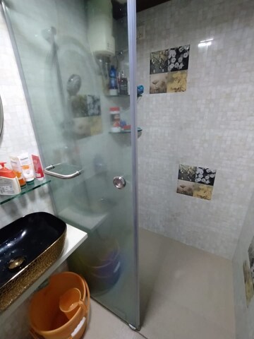 Furnished Amenities in 2 BHK Apartment at Bredco Viceroy Court, Kandivali East – for Sale