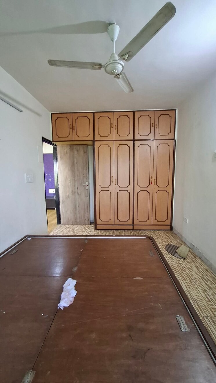 Room, bredco-viceroy-court 1 Bedroom 680 Sq.Ft. Apartment In Kandivali East Mumbai 8095478