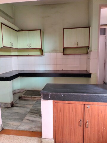 Kitchen in 3 BHK Apartment at Shree Arihant Apartment, Sector 54 – for Rent