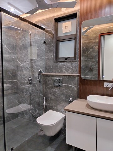 Bathroom in 4 BHK Apartment at Varun C.G.H Society, Sector 52 – for Rent
