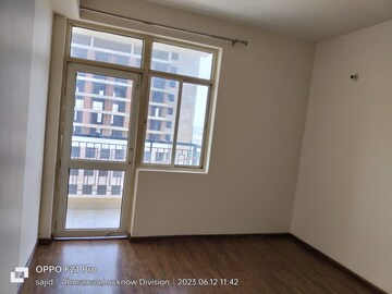 Room in 3.5 BHK Apartment at Paarth Aadyant, Gomti Nagar – for Rent