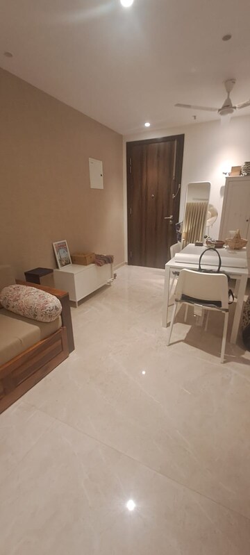 1 BHK Apartment For Rent in Hiranandani Regent Hill, Powai