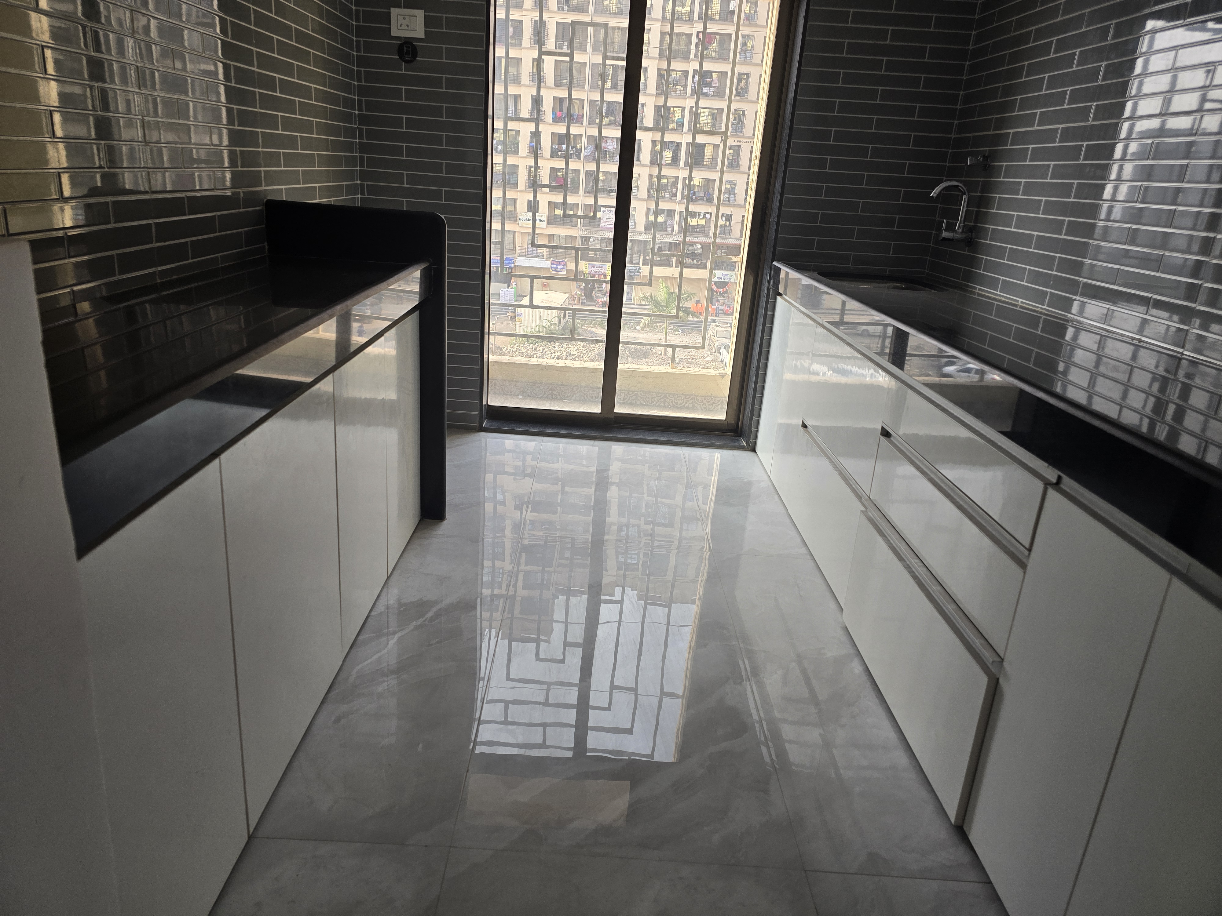 2 BHK Apartment For Sale in Imperial Splendora