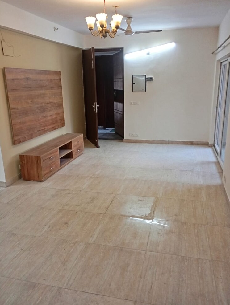 Room, ambience-tiverton 5 Bedroom 5800 Sq.Ft. Apartment In Sector 50 Noida 8095624