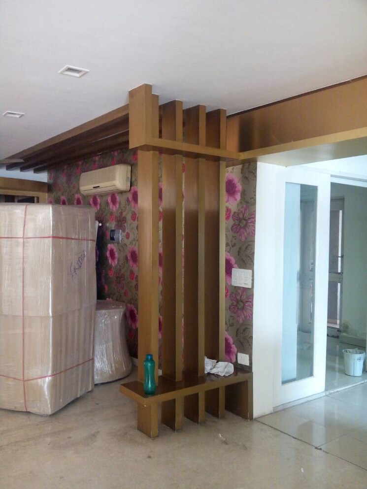 Living Room, dlf-the-icon 4 Bedroom 2750 Sq.Ft. Apartment In Dlf Phase V Gurgaon 8095675