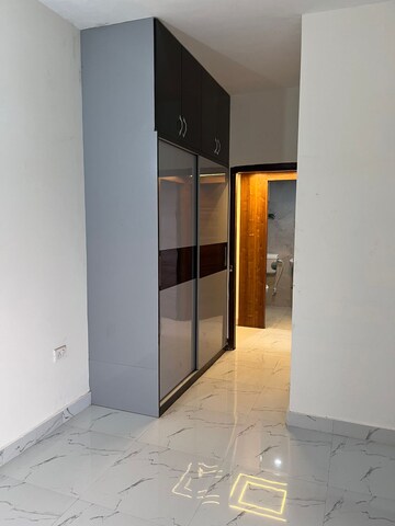 2 BHK Apartment For Rent in Suncity Avenue 102, Sector 102