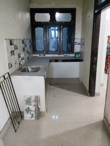 Kitchen in 1.5 BHK Builder Floor at Jankipuram Extension – for Rent