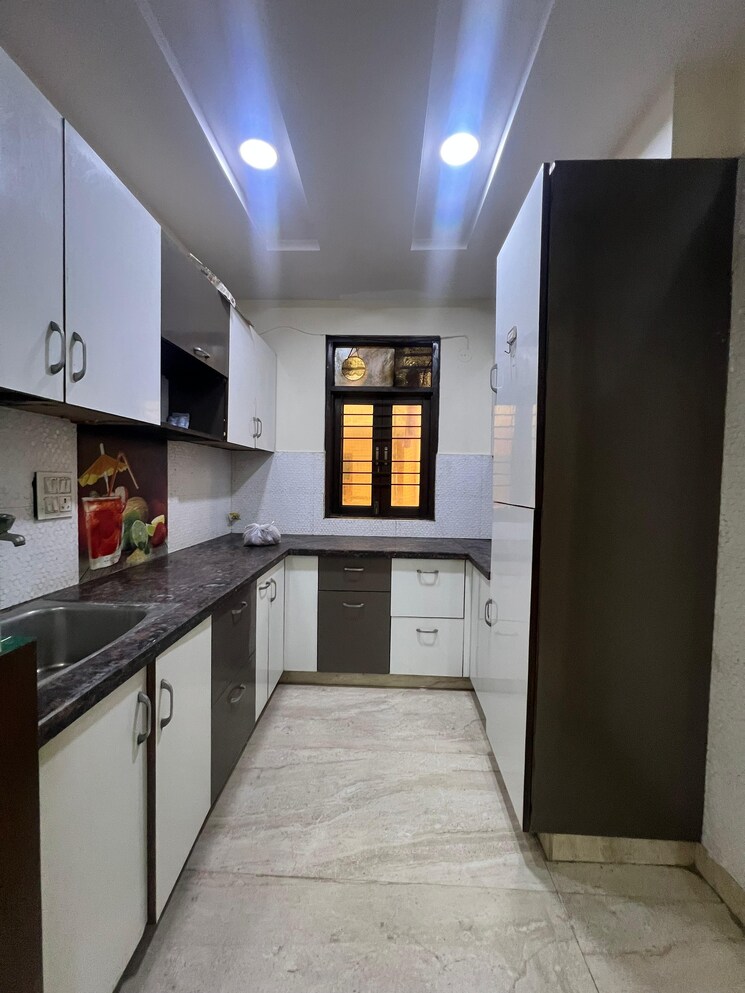 Kitchen, rajendra nagar 3 Bedroom 1350 Sq.Ft. Builder Floor In Rajendra Nagar Ghaziabad 8095956